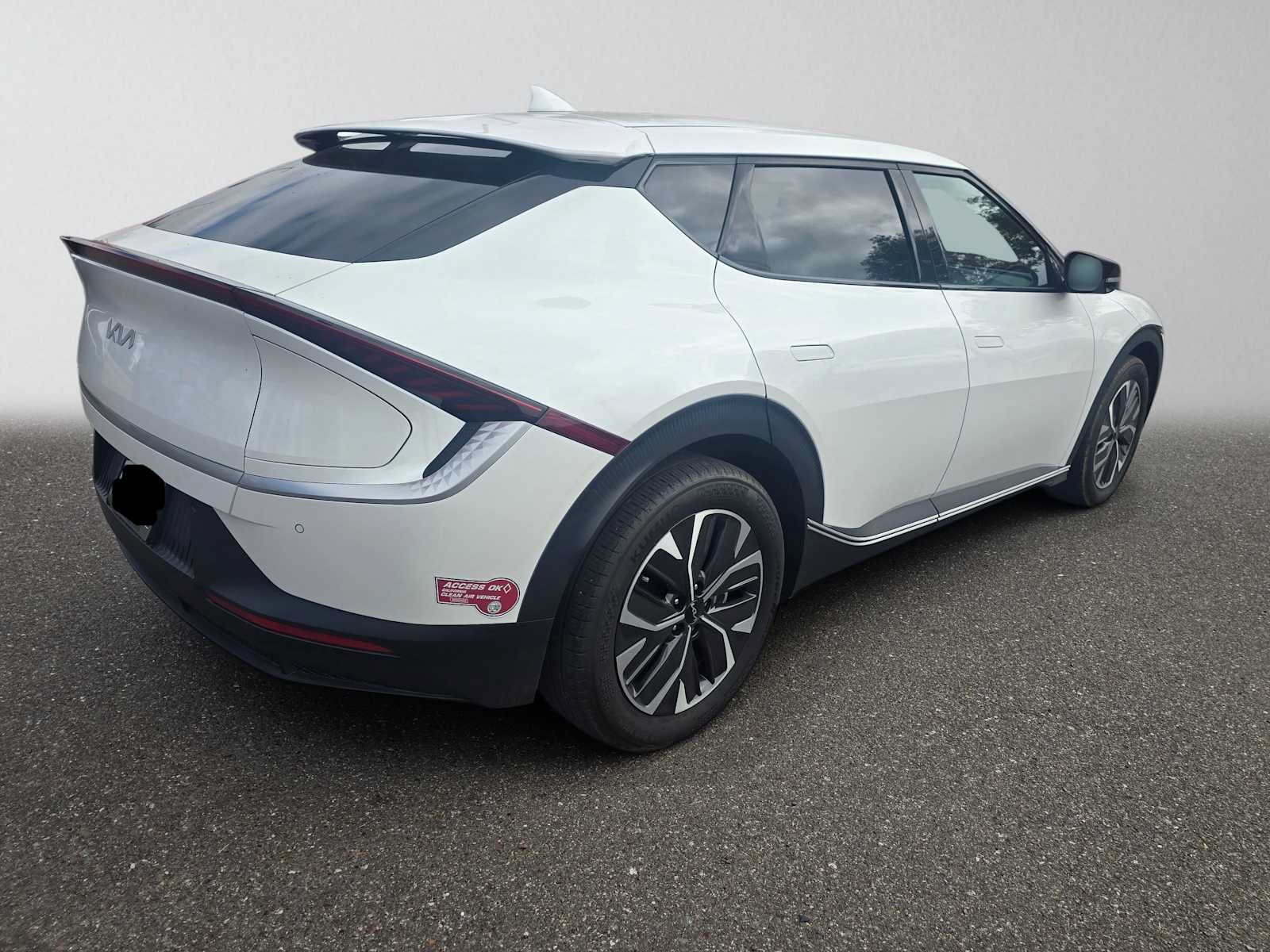 Used 2024 Kia EV6 Light RWD image 6