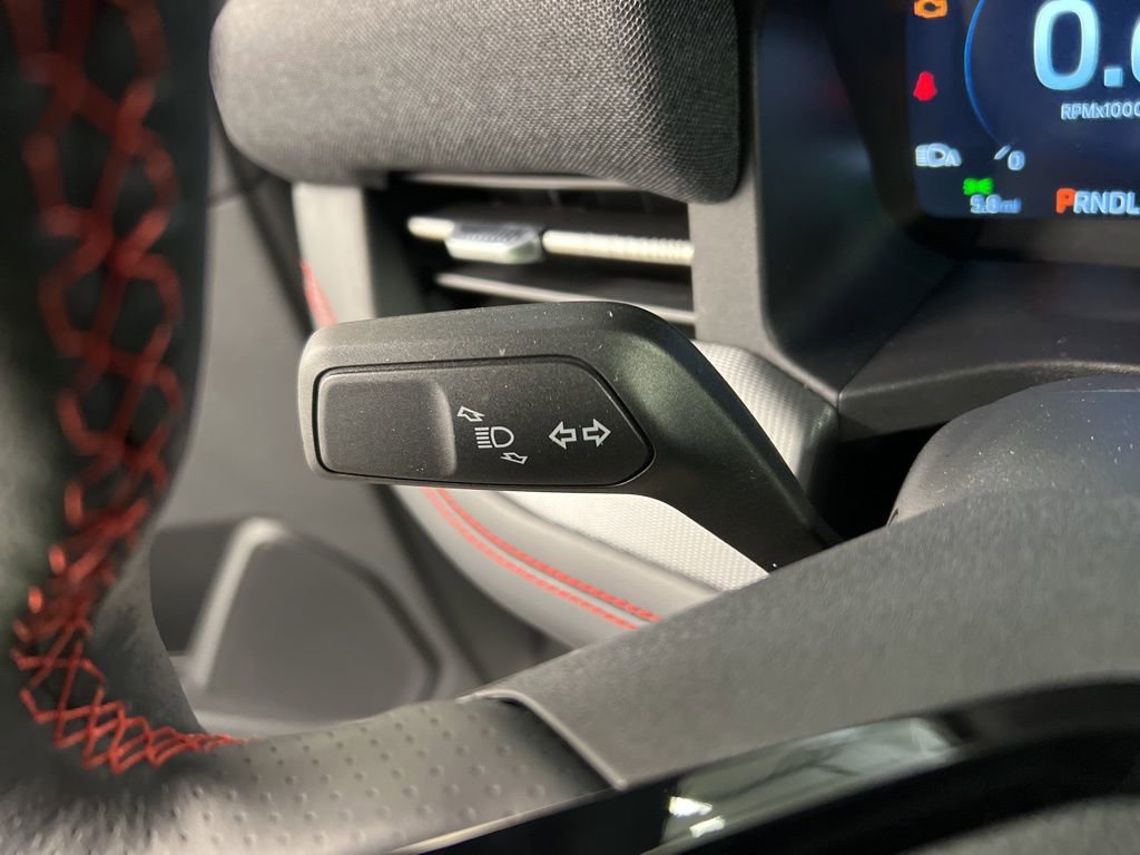 New 2026 Ford Explorer ST-Line w/ ST-Line Street Pack image 19