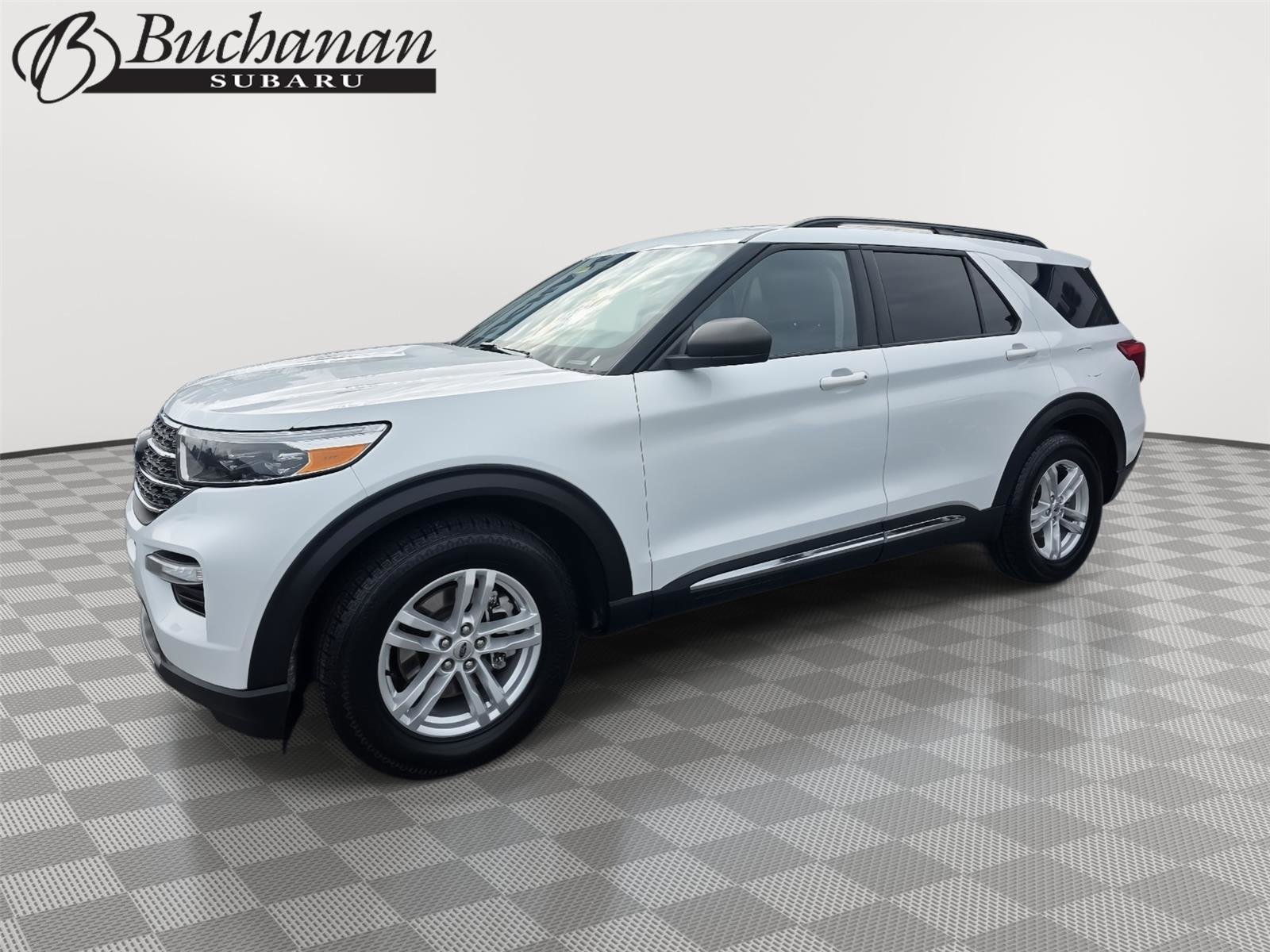 Used 2023 Ford Explorer XLT w/ Equipment Group 202A image 1