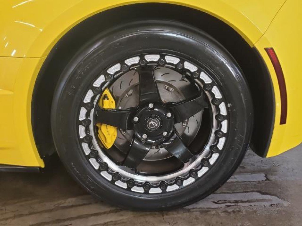Used 2016 Chevrolet Corvette Z06 RWD image 9