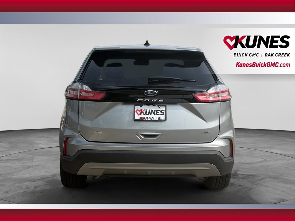 Used 2024 Ford Edge SEL AWD/4WD image 9