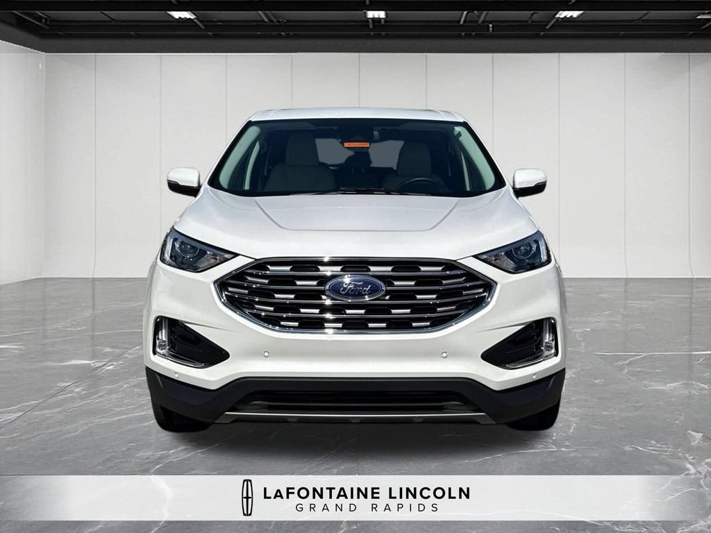 Used 2023 Ford Edge Titanium AWD/4WD image 8