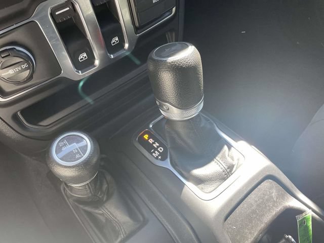 Certified 2023 Jeep Wrangler Sport AWD/4WD image 32