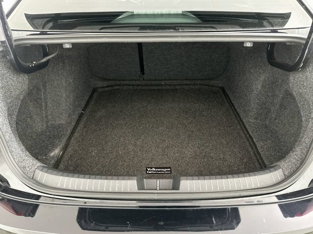 Used 2023 Volkswagen Jetta SE FWD image 24