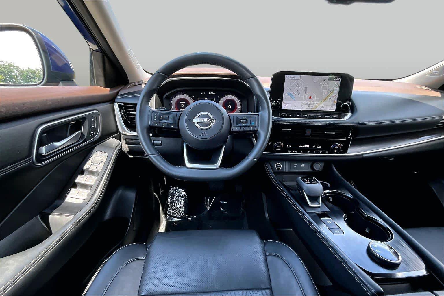 Used 2023 Nissan Rogue Platinum AWD/4WD image 6