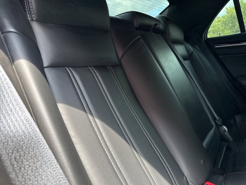 Used 2018 Chrysler 300 S w/ 300S Premium Group image 54