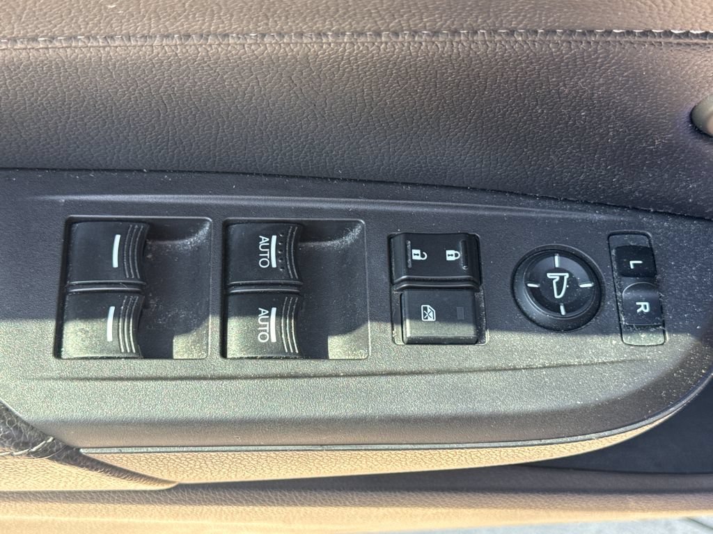 Used 2019 Acura ILX w/ Premium & A-SPEC Package FWD image 14