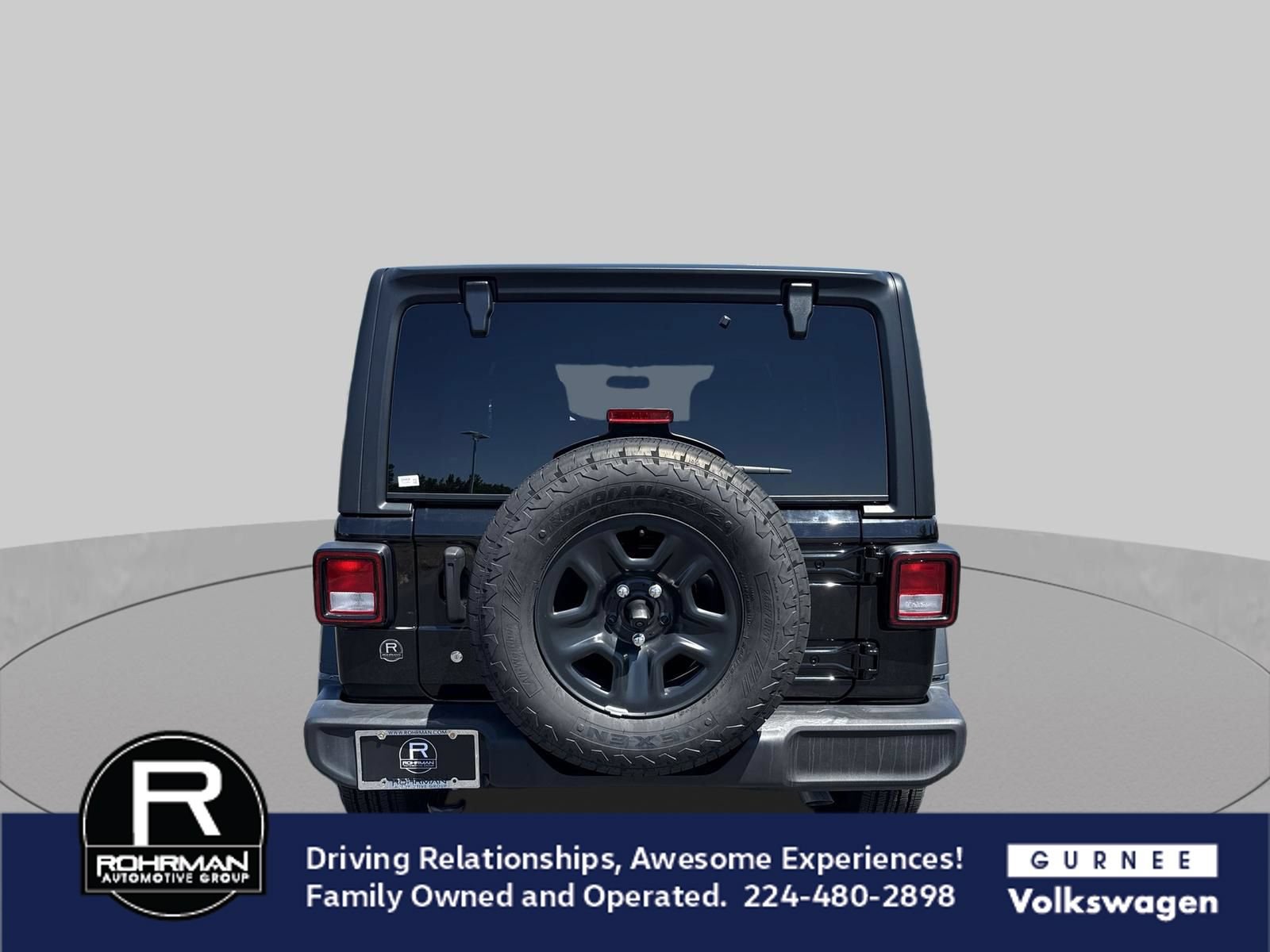 Used 2024 Jeep Wrangler Unlimited Sport AWD/4WD image 9