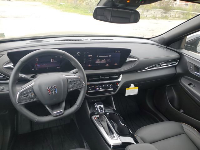Certified 2025 Buick Envista Avenir FWD image 23