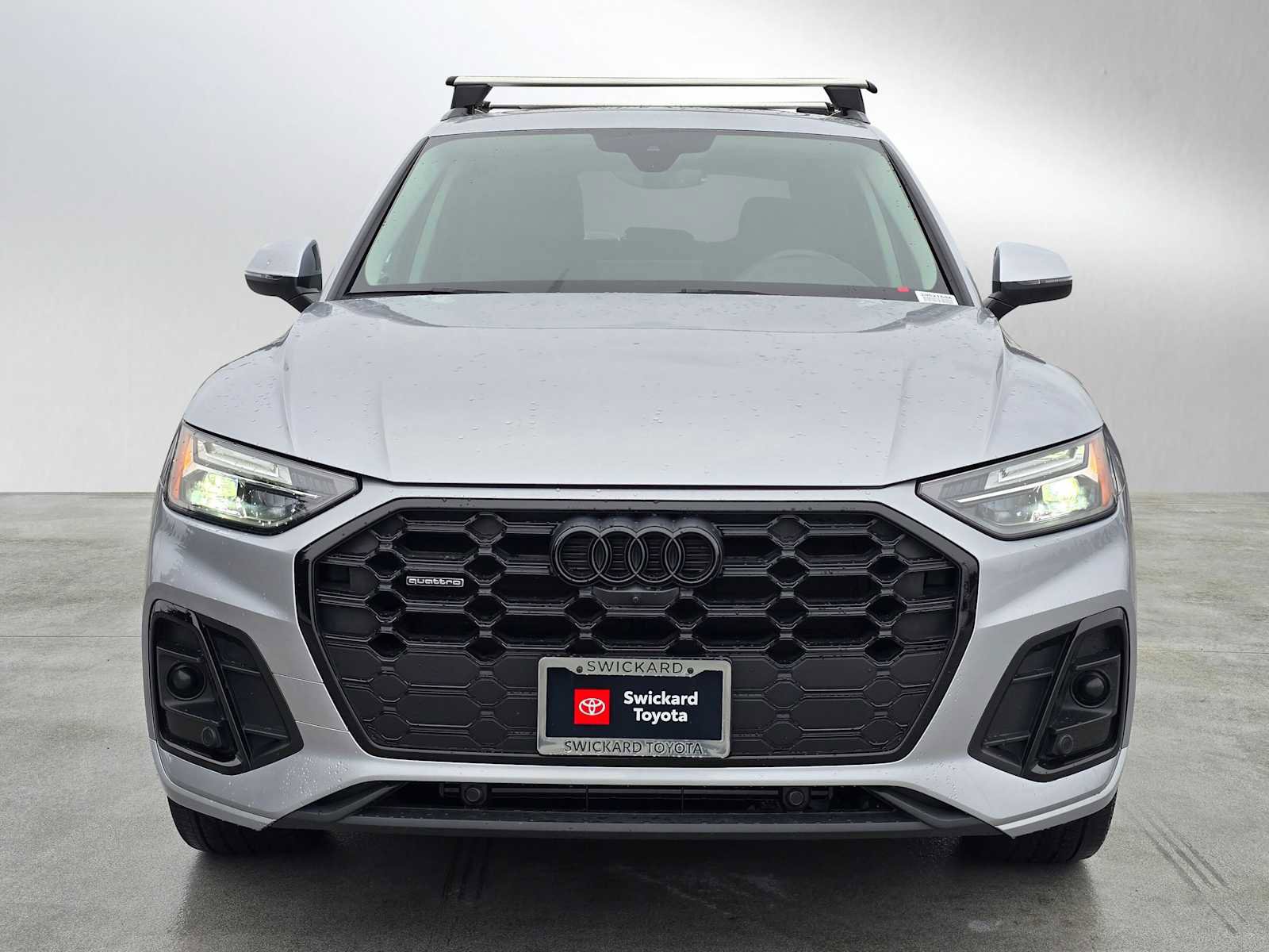 Used 2023 Audi Q5 2.0T Premium Plus w/ Premium Plus Package AWD/4WD image 8