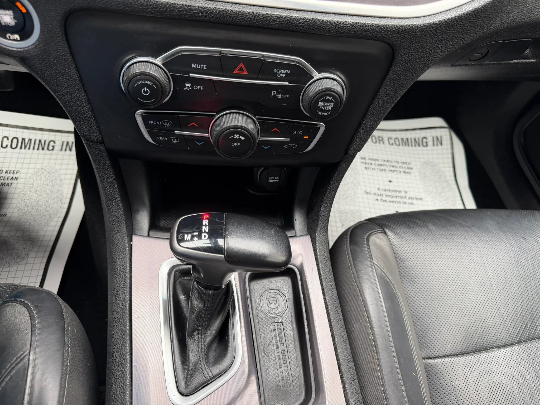 Used 2021 Dodge Charger SXT w/ Leather Interior Group RWD image 32