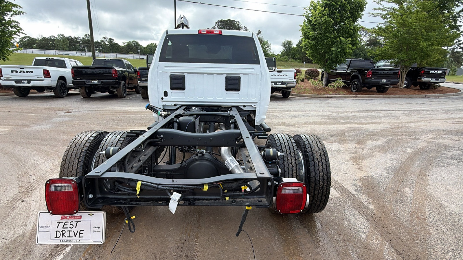 New 2026 RAM 4500 Tradesman w/ Chrome Appearance Group AWD/4WD image 9