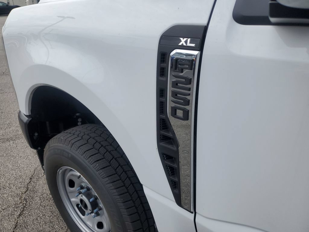 New 2026 Ford F250 XL w/ Snow Plow Prep Package AWD/4WD image 10