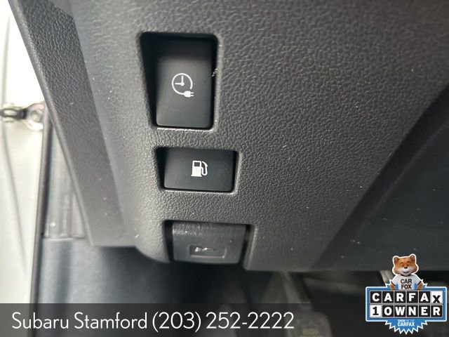 Used 2020 Toyota Prius Prime XLE FWD image 16