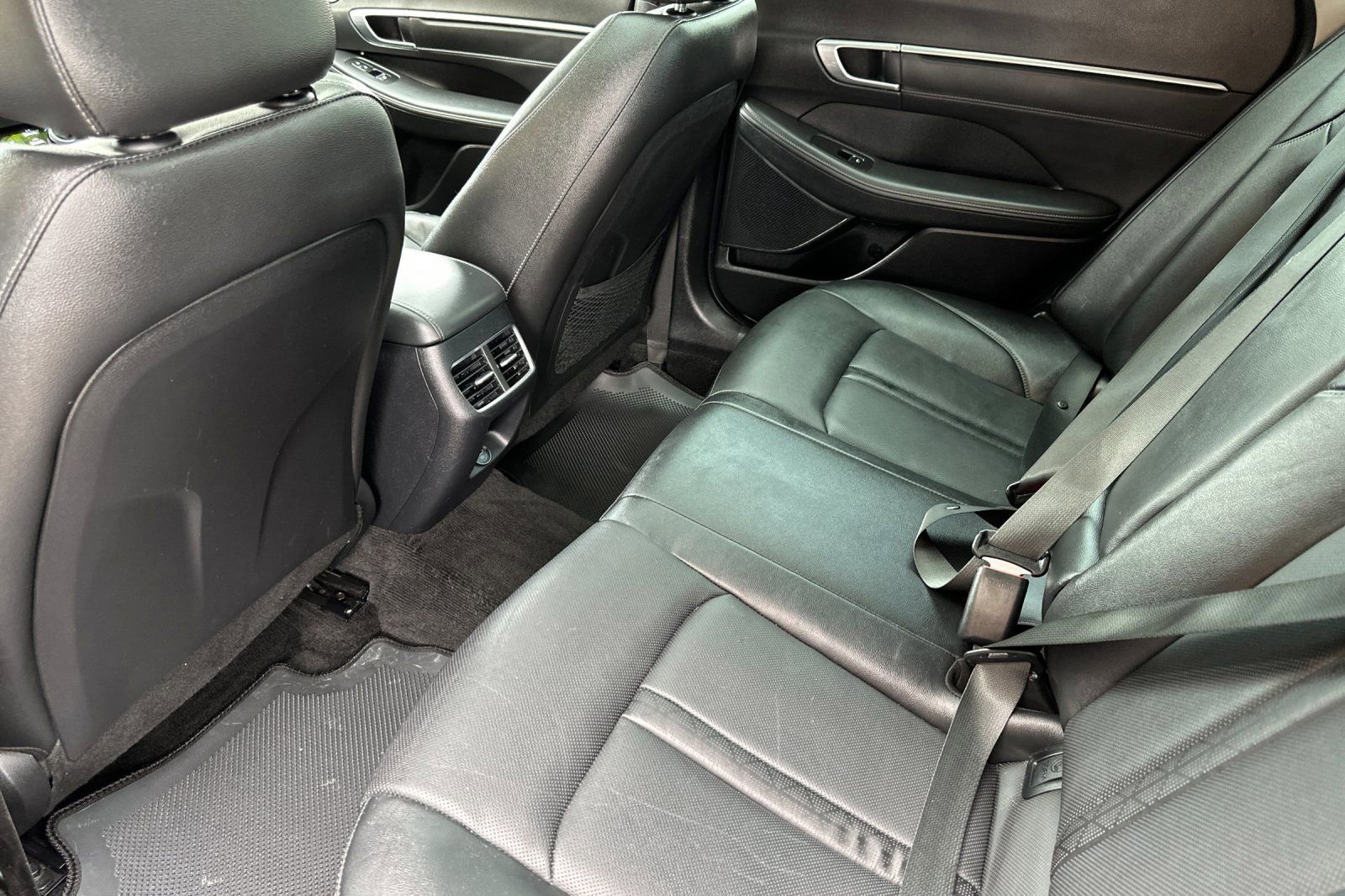 Used 2023 Hyundai Sonata Limited image 13