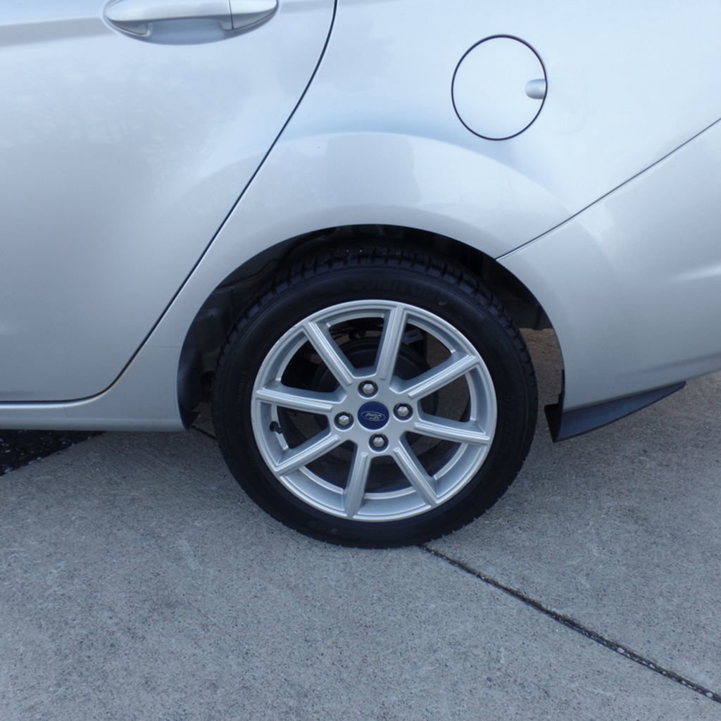 Used 2019 Ford Fiesta SE w/ Equipment Group 201A image 16