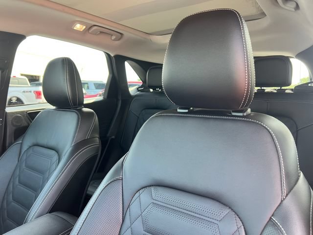 Used 2023 Ford Escape Platinum w/ Premium Technology Package AWD/4WD image 13