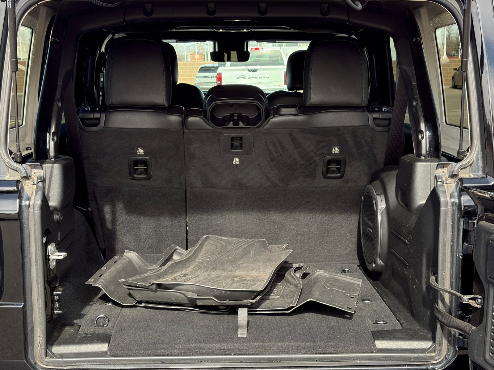 Used 2023 Jeep Wrangler Unlimited Rubicon 392 w/ Trailer Tow Package image 26