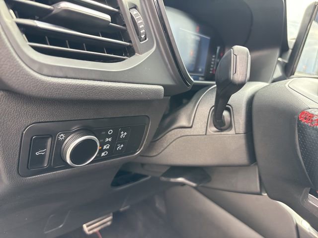 Used 2023 Ford Escape ST-Line w/ Tech Pack #1 AWD/4WD image 27