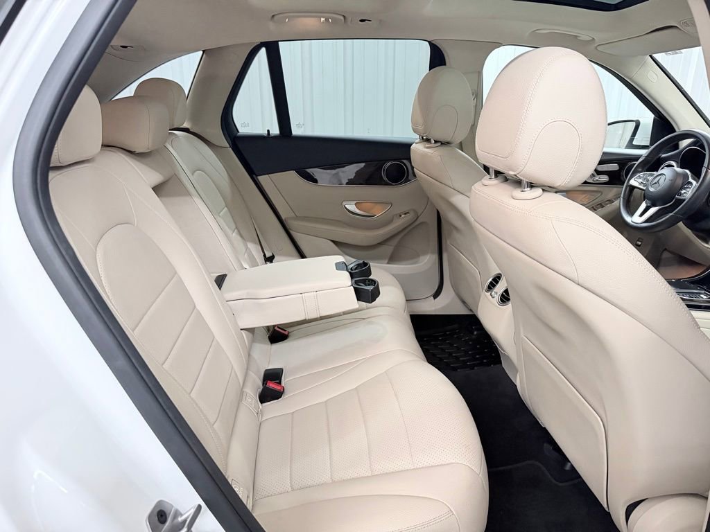 Used 2021 Mercedes-Benz GLC 300 image 38