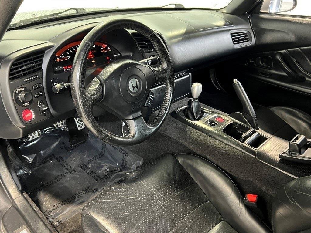 Used 2000 Honda S2000 image 19