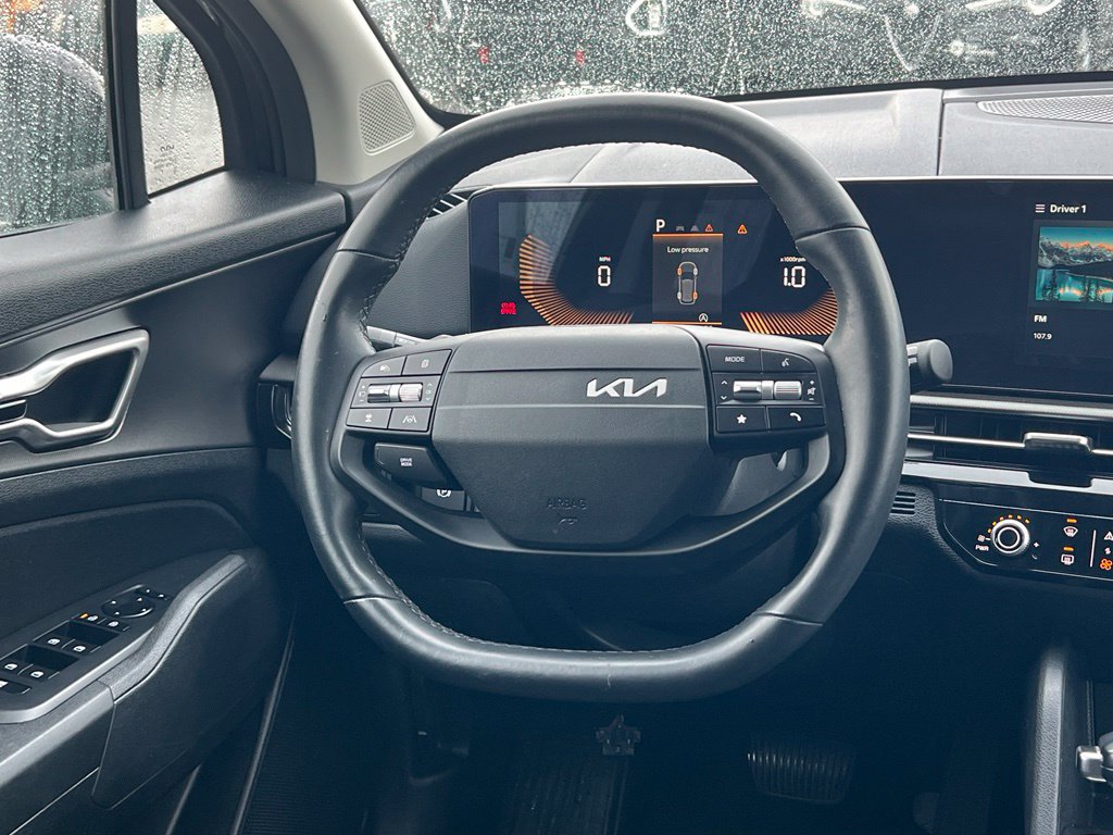 Certified 2026 Kia Sportage LX FWD image 16
