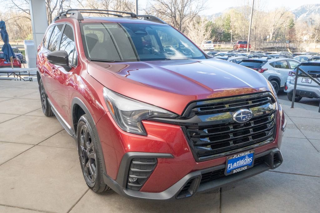 Certified 2024 Subaru Ascent Onyx Edition Limited w/ Popular Package Onyx AWD/4WD image 2