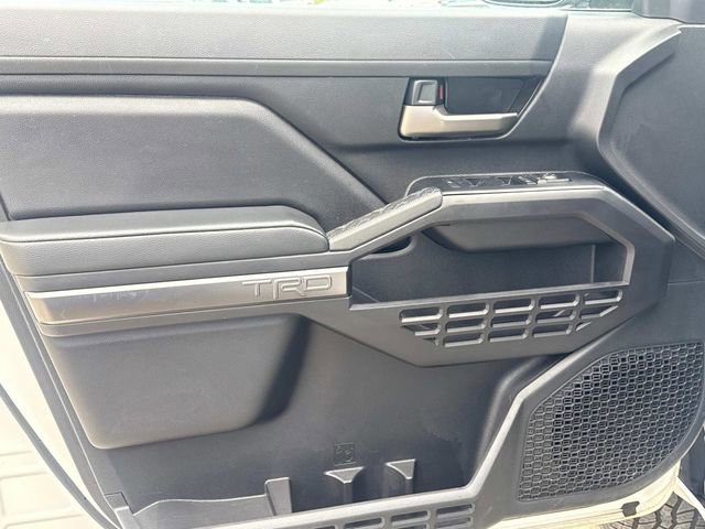 Used 2025 Toyota Tacoma TRD Off-Road image 26