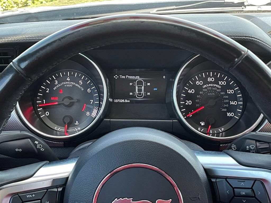 Used 2019 Ford Mustang GT RWD image 14