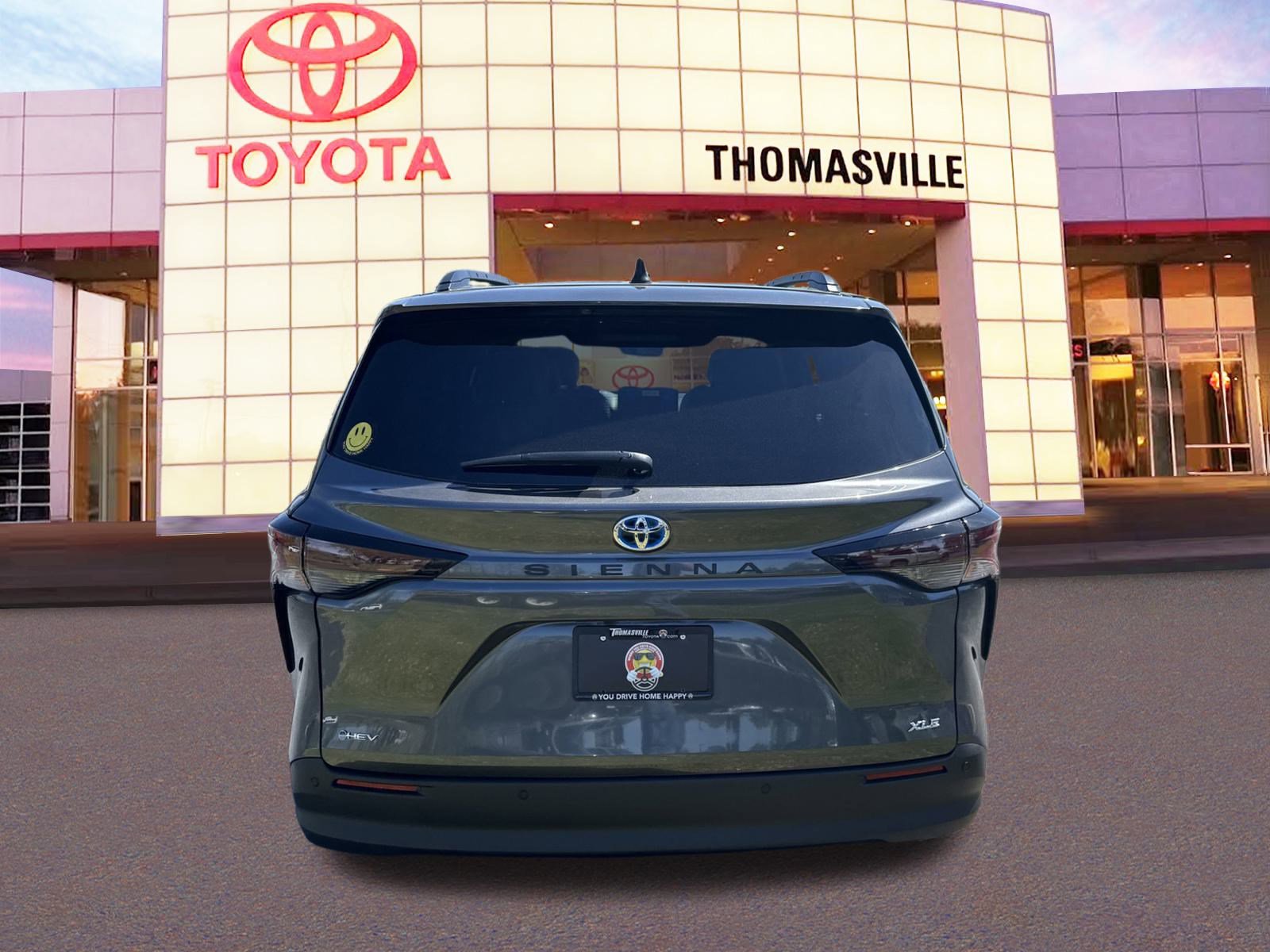 New 2025 Toyota Sienna XLE image 6