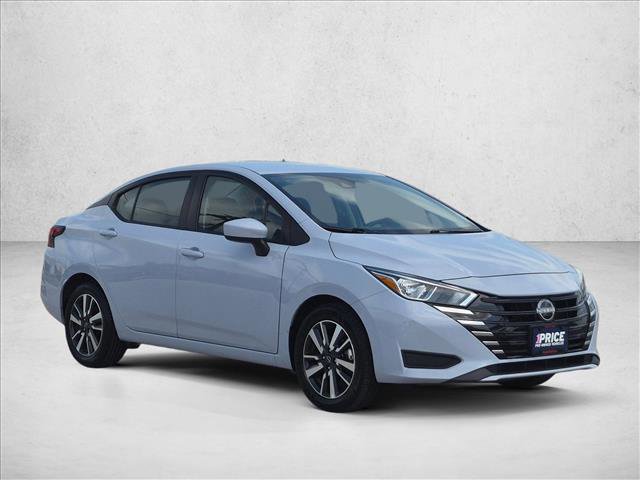 Used 2024 Nissan Versa SV FWD image 3