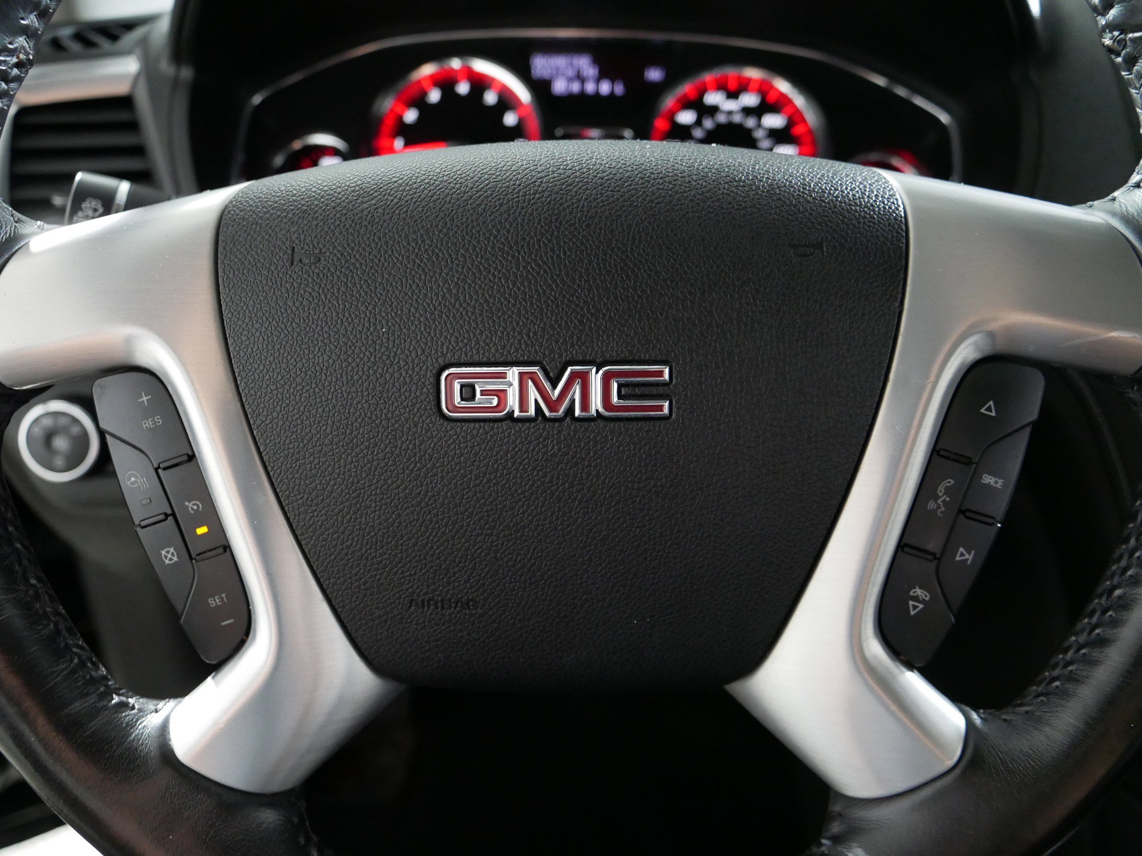 Used 2017 GMC Acadia Limited SLT AWD/4WD image 25