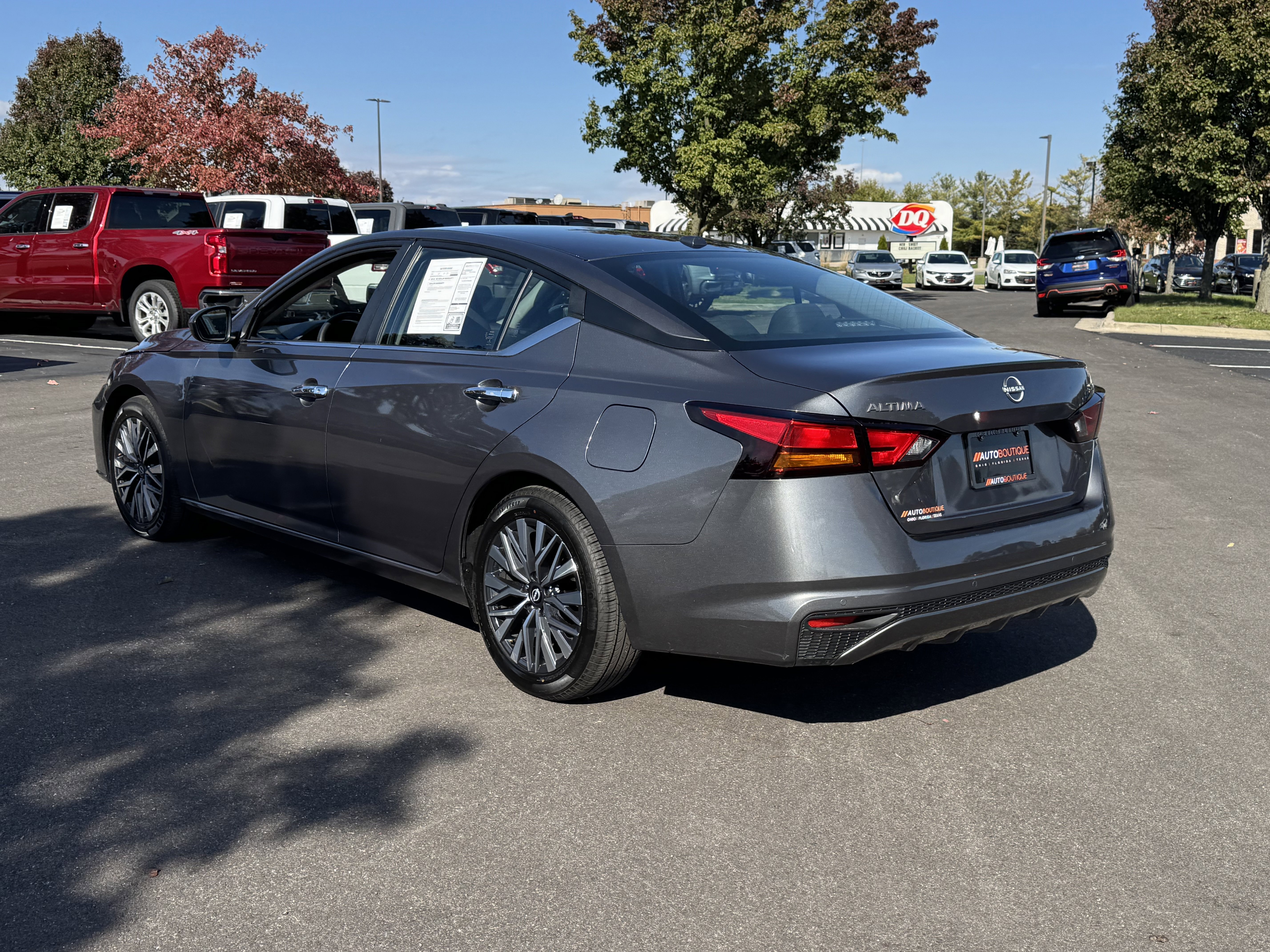 Used 2023 Nissan Altima 2.5 SV image 10