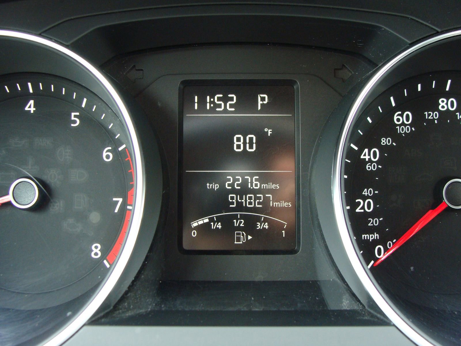 Used 2015 Volkswagen Jetta SE FWD image 14