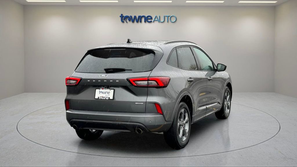 Used 2023 Ford Escape ST-Line w/ Tech Pack #1 image 5