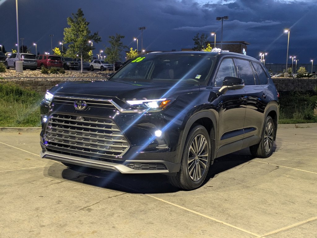 Used 2026 Toyota Grand Highlander AWD Hybrid image 3