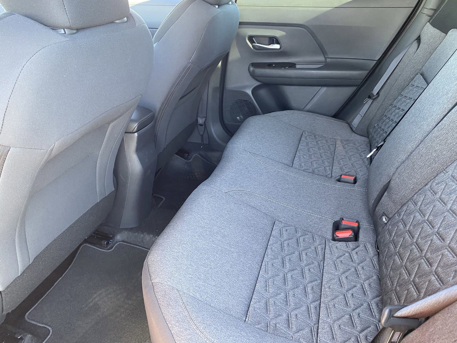 New 2026 Nissan Kicks SV FWD image 18