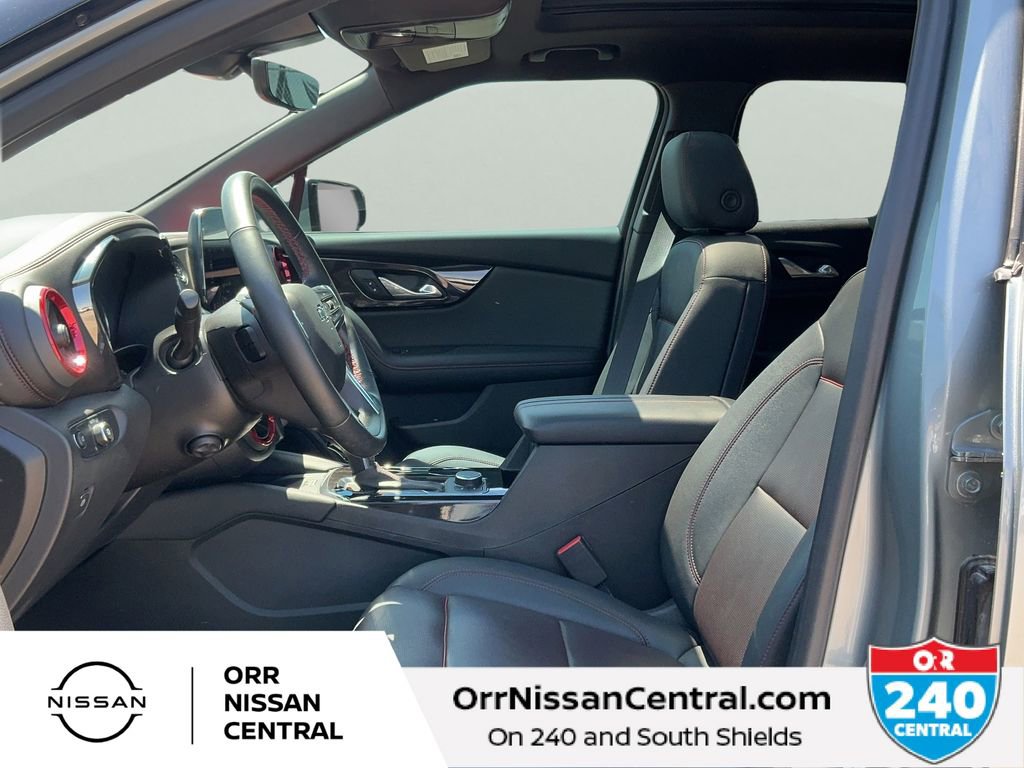 Used 2023 Chevrolet Blazer RS w/ Driver Confidence II Package FWD image 17