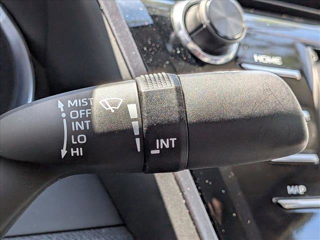 Used 2019 Toyota Camry LE image 9