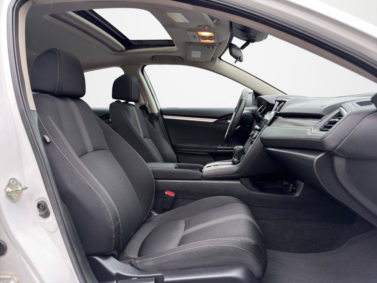 Used 2020 Honda Civic EX image 28