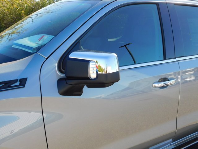 New 2026 Chevrolet Silverado 1500 LTZ w/ LTZ Premium Package image 16