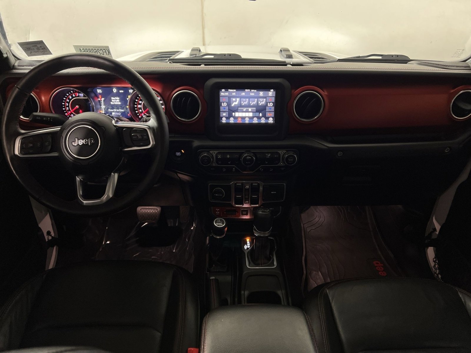 Used 2018 Jeep Wrangler Unlimited Rubicon AWD/4WD image 22