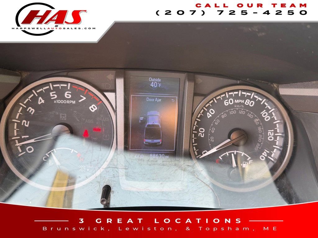 Used 2020 Toyota Tacoma TRD Sport image 14