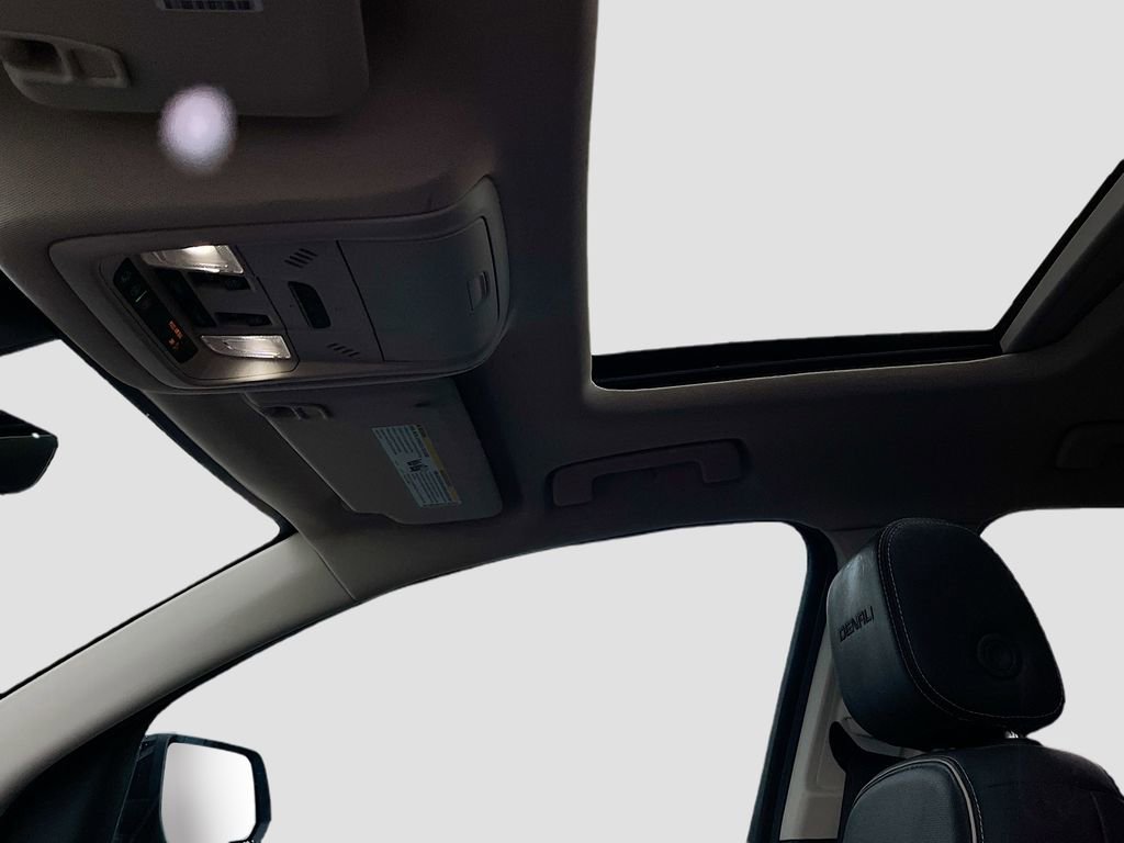 Used 2023 GMC Acadia Denali w/ Black Diamond Edition AWD/4WD image 21