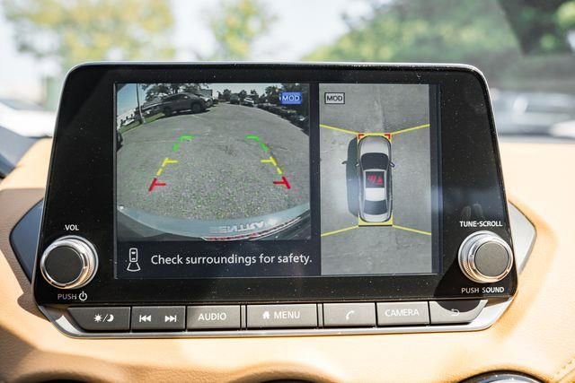 New 2025 Nissan Sentra SV w/ SV Premium Package image 32