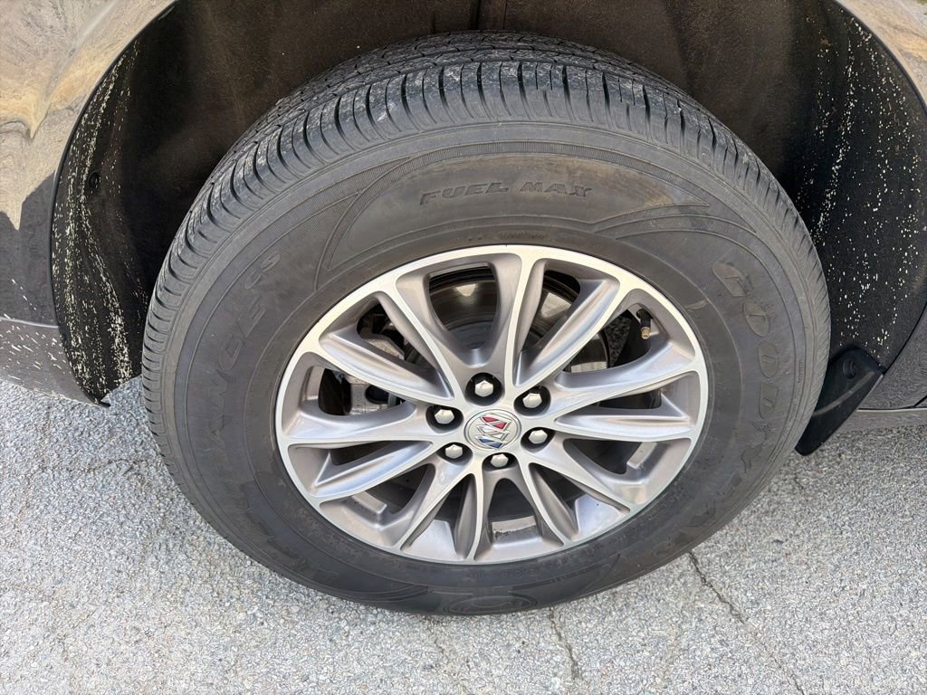 Used 2024 Buick Enclave Premium image 16