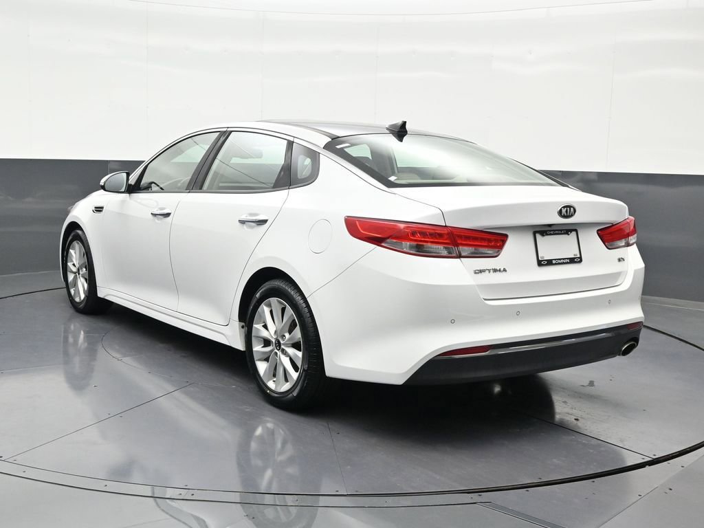 Used 2016 Kia Optima EX w/ Premium Package FWD image 3