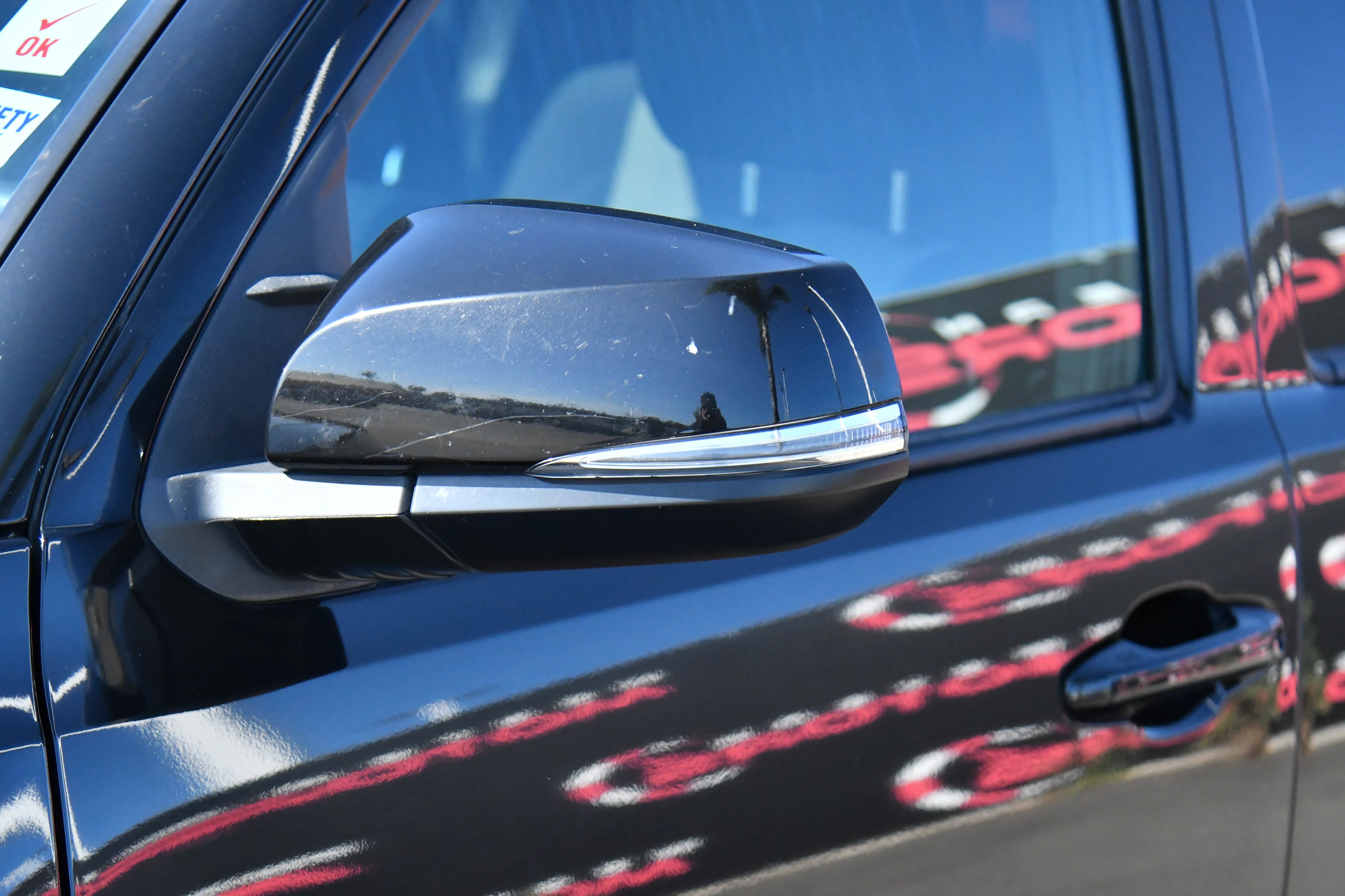 Used 2023 Toyota Tacoma TRD Off-Road w/ Technology Package image 13