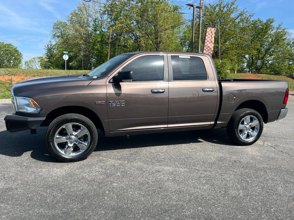 Used 2018 RAM 1500 Lone Star AWD/4WD image 4