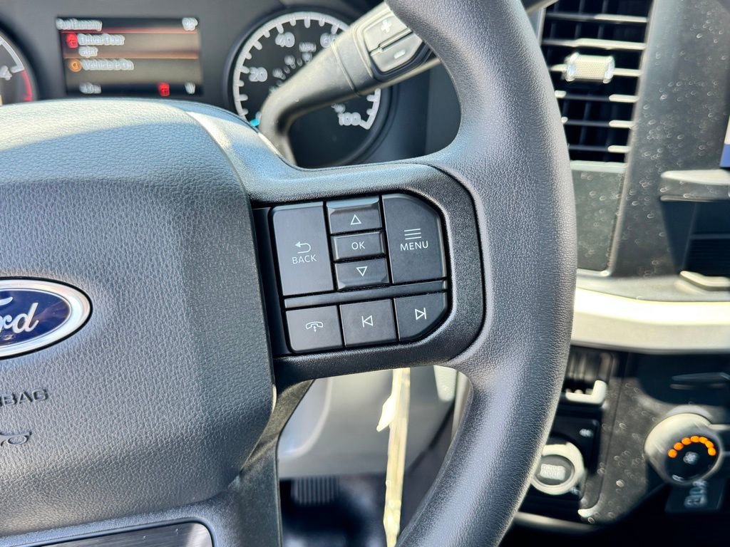 New 2025 Ford F250 XL w/ 360-Degree Camera Package AWD/4WD image 27